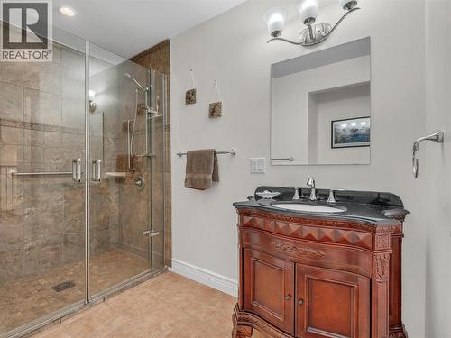 2120 Ritchie Drive, Cawston, BC 