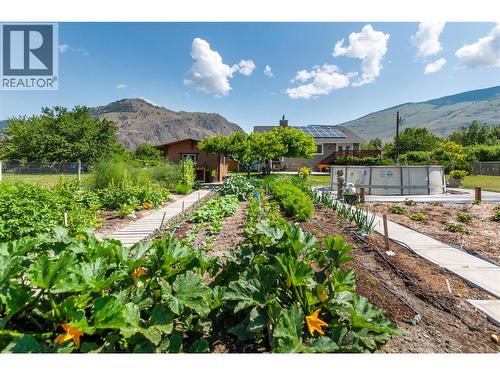 2120 Ritchie Drive, Cawston, BC 