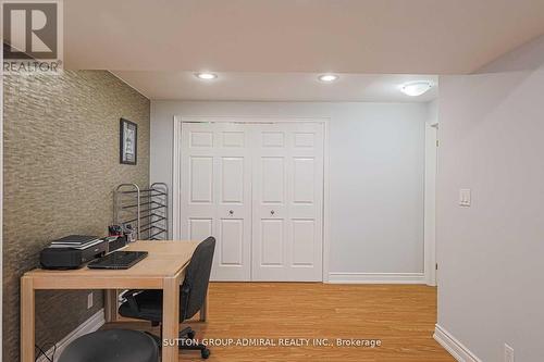 242 Mapleton Avenue, Barrie, ON - Indoor