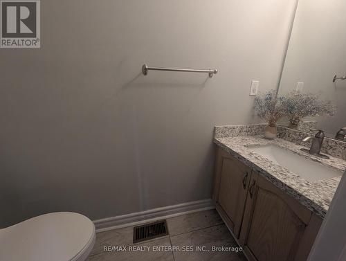 5914 Long Valley Road, Mississauga, ON - Indoor Photo Showing Bathroom
