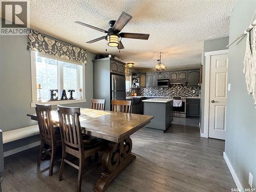 17 4Th Avenue E, Neilburg, SK - Indoor Photo Showing Dining Room