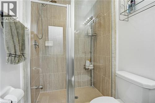 2358 Treversh Common, Burlington, ON - Indoor Photo Showing Bathroom