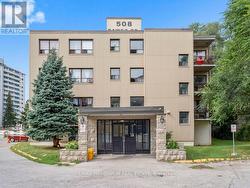 109 - 508 DAWES ROAD Toronto, ON M4B 2G3