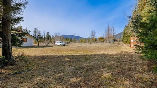 4751 40Th Street, Canyon, BC - Outdoor With View