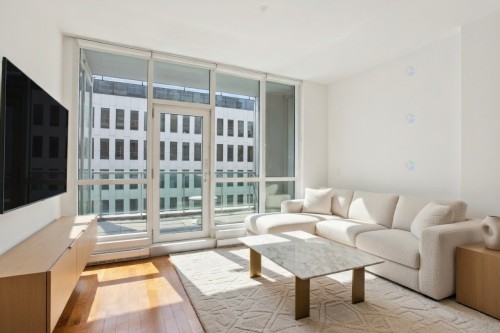 Salon - 404-1225 Boul. Robert-Bourassa, Montréal (Ville-Marie), QC - Indoor Photo Showing Living Room