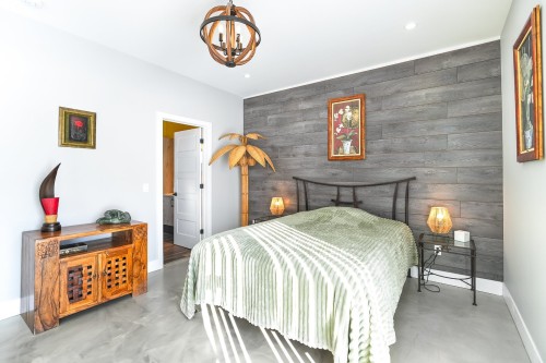 Bedroom - 268 Rue Montcalm, Saint-Colomban, QC - Indoor Photo Showing Bedroom