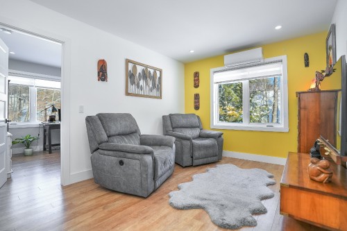 Living Room - 268 Rue Montcalm, Saint-Colomban, QC - Indoor Photo Showing Living Room