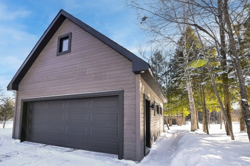 Garage - 268 Rue Montcalm, Saint-Colomban, QC - Outdoor With Exterior
