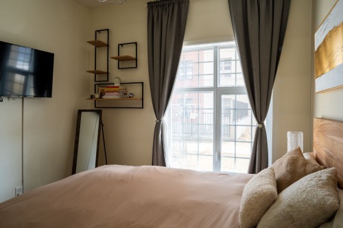 Chambre à coucher principale - 109-8265 Rue De Londres, Brossard, QC - Indoor Photo Showing Bedroom