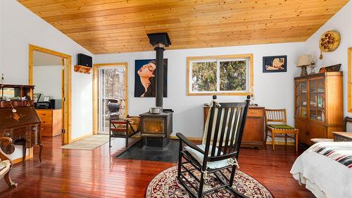 820 Packing Shed Road, Wynndel, BC 