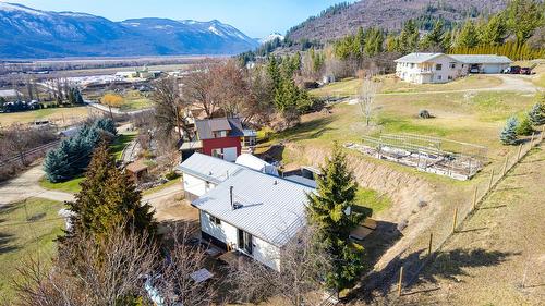 820 Packing Shed Road, Wynndel, BC 