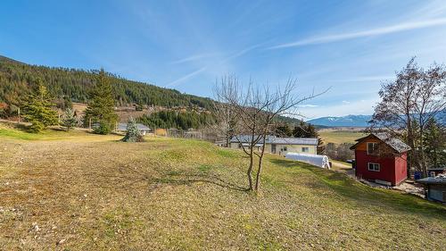 820 Packing Shed Road, Wynndel, BC 