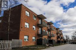 203 - 485 THOROLD ROAD  Welland (Prince Charles), ON L3C 3X1