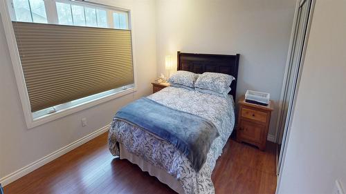 901 19Th Avenue, Cranbrook, BC - Indoor Photo Showing Bedroom