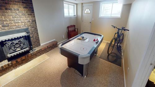 901 19Th Avenue, Cranbrook, BC - Indoor Photo Showing Other Room