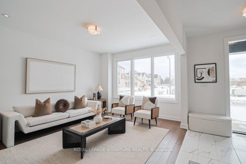 448 York Downs Boulevard, Markham, ON - Indoor Photo Showing Living Room