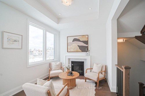 448 York Downs Boulevard, Markham, ON - Indoor With Fireplace