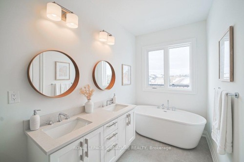 448 York Downs Boulevard, Markham, ON - Indoor Photo Showing Bathroom
