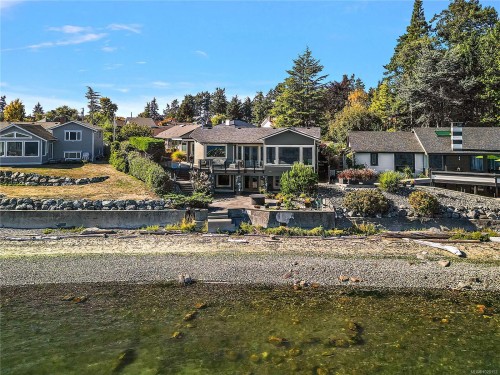 10206 Surfside Pl, Sidney, BC 