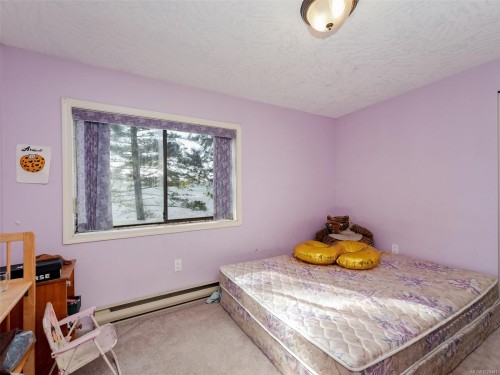 2042 Glenidle Rd, Sooke, BC 