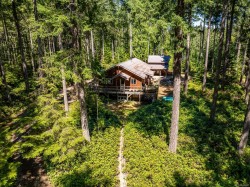 924 Siskin Lane Cortes Island, BC V0P 1K0