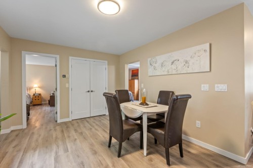 3671 Thomson Rd, Courtenay, BC 