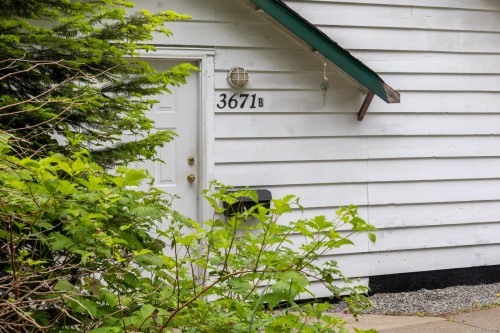 3671 Thomson Rd, Courtenay, BC 