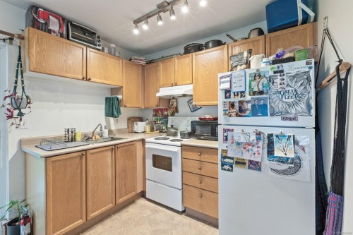 3671 Thomson Rd, Courtenay, BC 