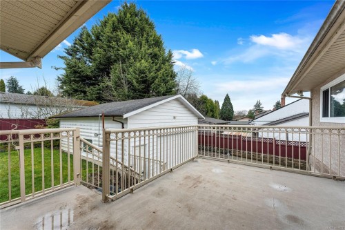 4325 Dieppe Rd, Saanich, BC 