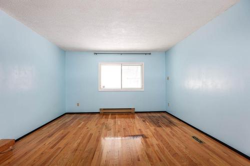 1957 Chancellor Drive, Winnipeg, MB - Indoor Photo Showing Other Room