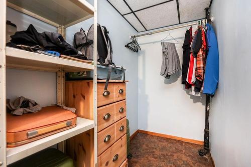 1957 Chancellor Drive, Winnipeg, MB - Indoor