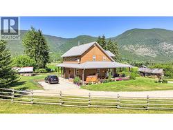 2990 50 Street NW Salmon Arm, BC V1E 4M2