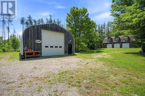 484 11Th Concession Road E, Hamilton, ON - Outdoor