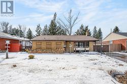 1132 ADIRONDACK DRIVE  Ottawa, ON K2C 2V1