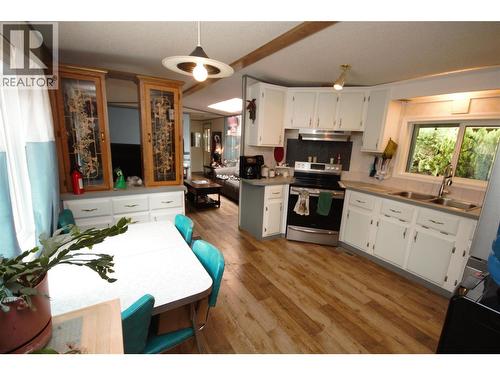 Kitchen / Dining - 8487 Highway 97 Unit# 49, Oliver, BC 