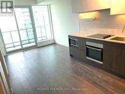 4205 - 898 PORTAGE PARKWAY Vaughan, ON L4K 0J6