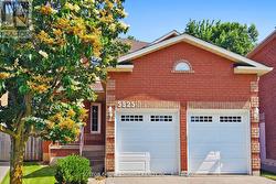 5525 FLEUR-DE-LIS  Mississauga, ON L5R 2Z6