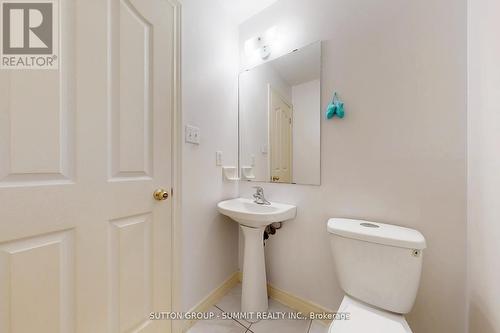 5525 Fleur-De-Lis, Mississauga, ON - Indoor Photo Showing Bathroom
