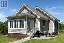 58 - 115 BUTTERNUT LANE Prince Edward County, ON K0K 1P0