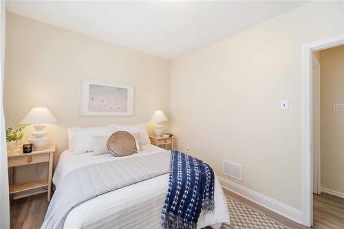 1240 Dominion Street, Winnipeg, MB - Indoor Photo Showing Bedroom