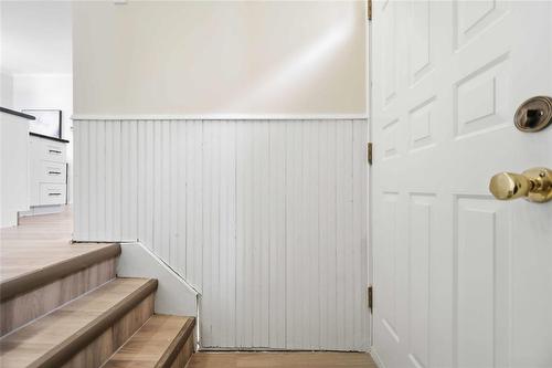 1240 Dominion Street, Winnipeg, MB - Indoor Photo Showing Other Room