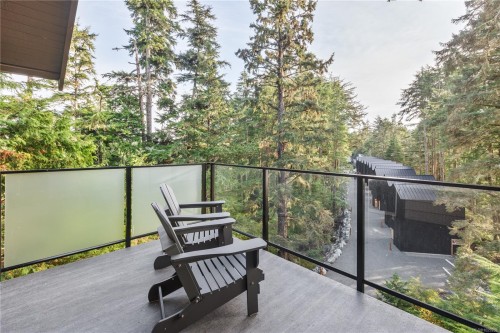 330 Reef Point Rd, Ucluelet, BC 