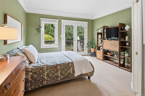 2353 Windsor Rd, Oak Bay, BC 