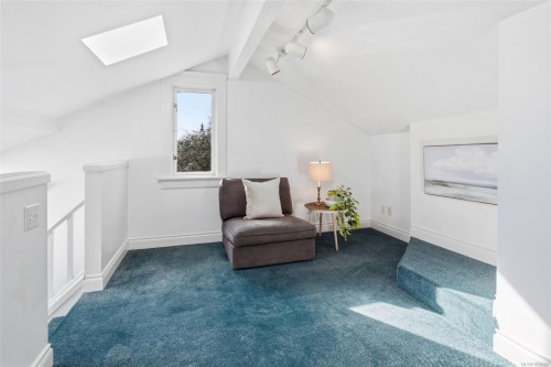 2353 Windsor Rd, Oak Bay, BC 