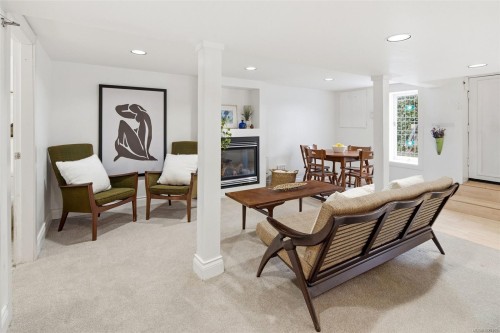 2353 Windsor Rd, Oak Bay, BC 