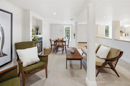 2353 Windsor Rd, Oak Bay, BC 
