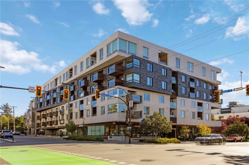 409-1033 Cook St  Victoria, BC V8V 0E1