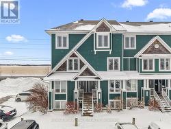 364 CROWNRIDGE DRIVE  Ottawa, ON K2M 3A4