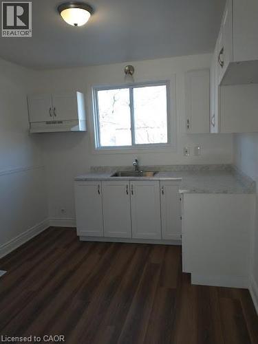 144 Sekura Crescent, Cambridge, ON - Indoor