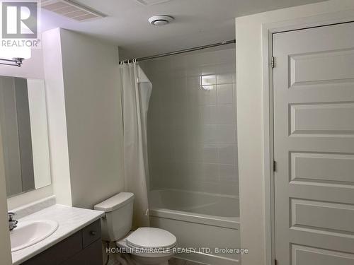 501 - 2 Adam Sellers Street, Markham, ON - Indoor Photo Showing Bathroom